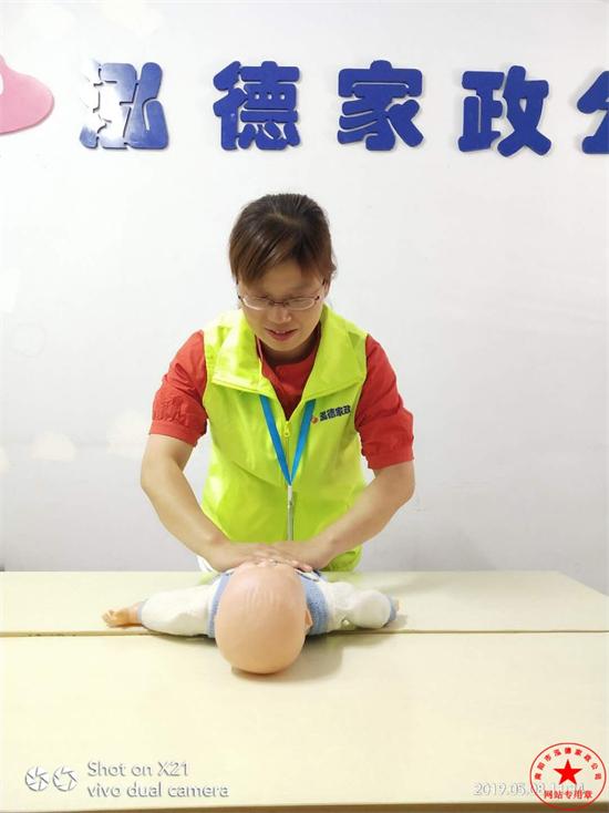 新生兒臍帶護(hù)理注意事項