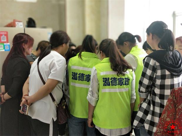 寶寶積食快速診斷法。鄧州月嫂培訓地址在哪？